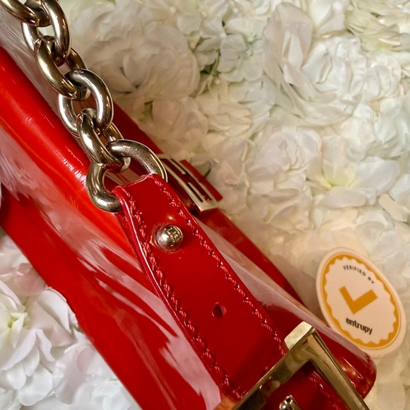 Fendi Mamma Baguette Red Patent Leather Handbag Authentic - Picture 16 of 17